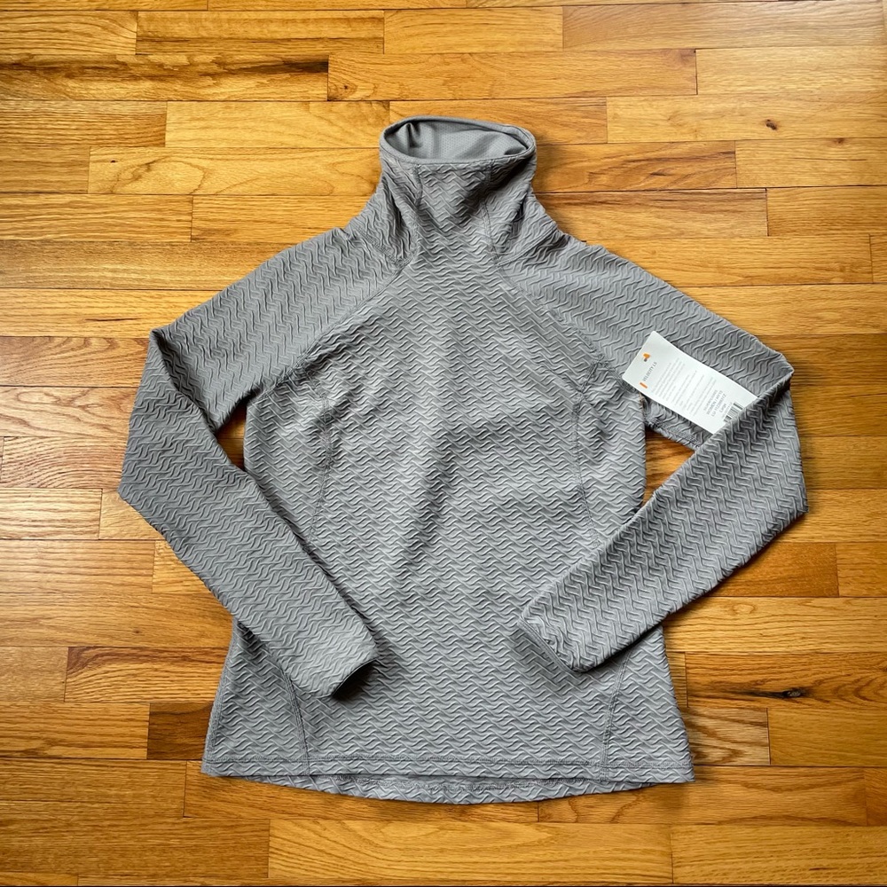 Lucy Velocity Long Sleeve Turtleneck Sz L Grey NWT